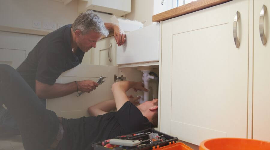 Crawl Space Pipe Repair in Hartland, MI